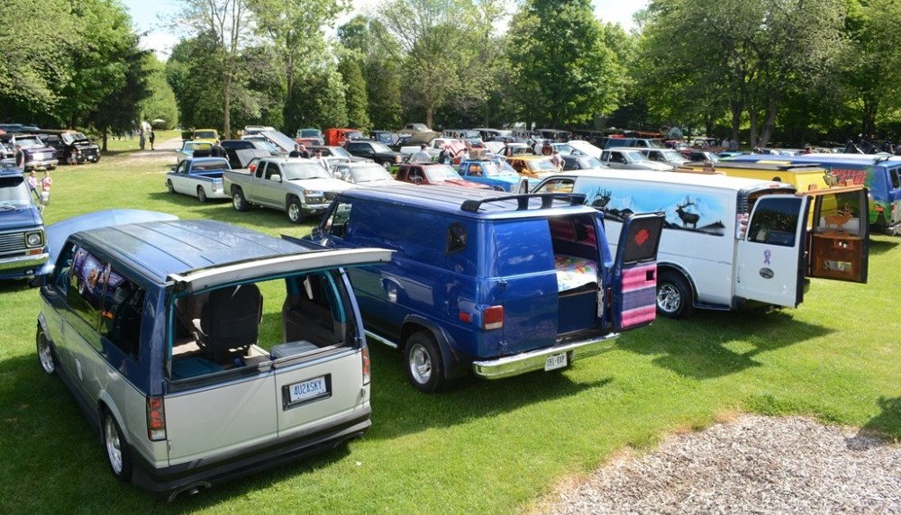 Hundreds of vans, trucks for Van Fest The Aylmer Express