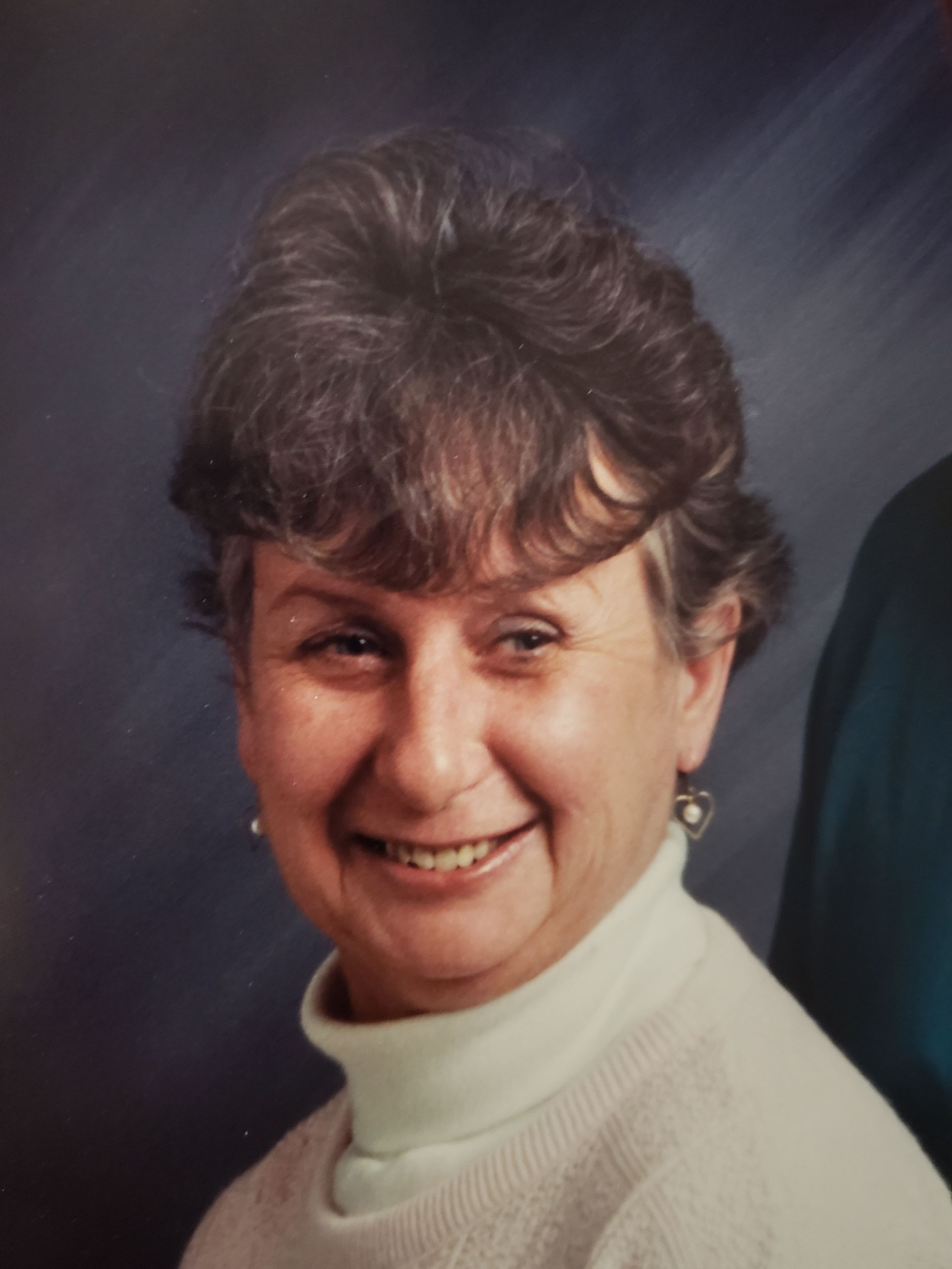 Photo of "Betty Anne Clunas"