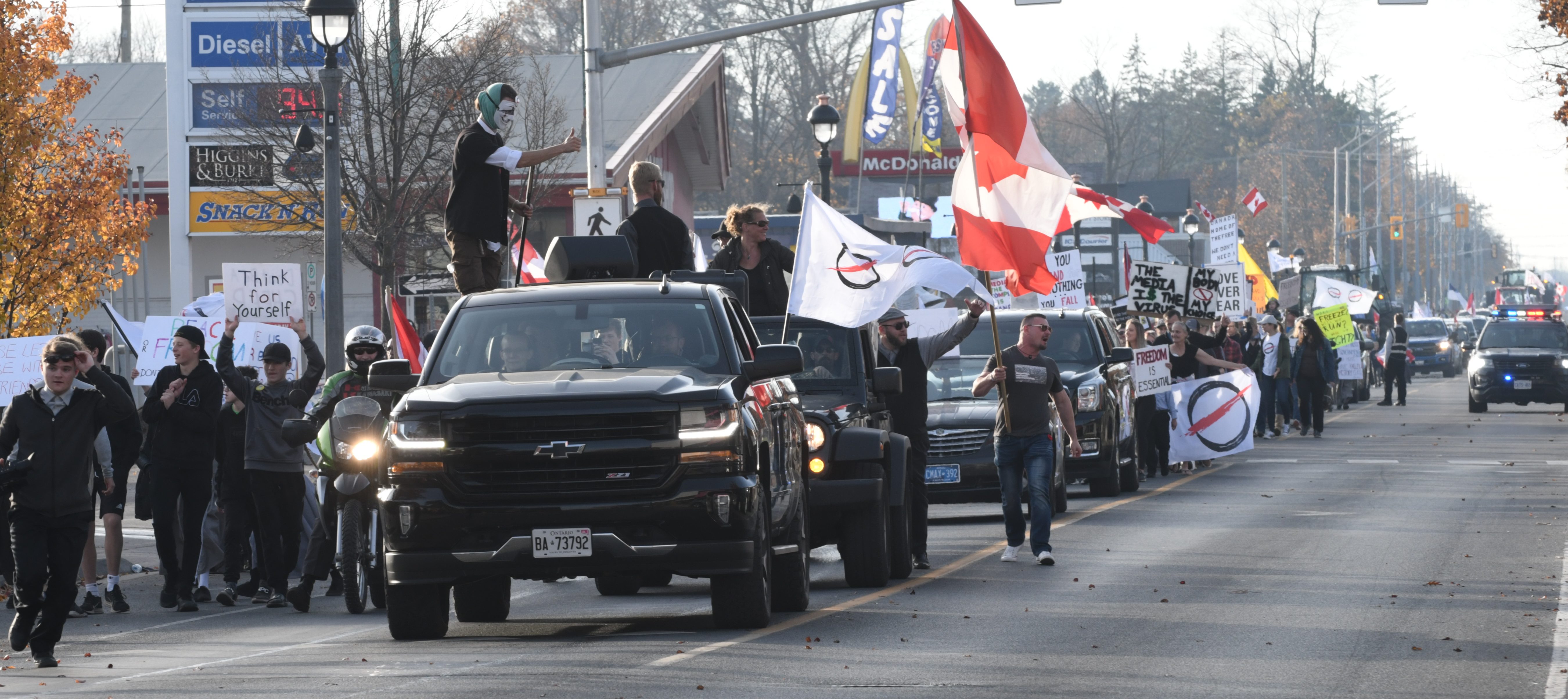 Featured image for "Several hundred march through Aylmer for “Freedom”"